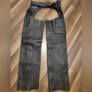 USA BIKERS DREAM APPAREL BLACK LEATHER CHAPS SIZE S